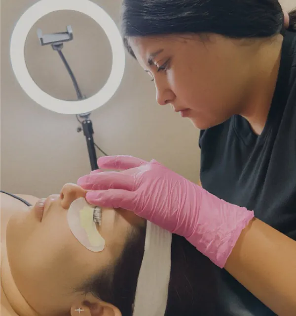 esthetician student training in lawrence cosmetology